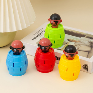 Juguete de broma de barril pirata, juego de escritorio interactivo de plástico de 9,5 cm para niños de 4 a 6 años, juguete educativo unisex - Product Image 2
