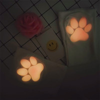 Hot Sale Nette Katzen pfote Niedliche Lolita 3d Knies trümpfe Leuchten in der dunklen Nacht Lange leuchtende Socke