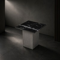 Table console moderne carrée avec plateau en marbre artificiel, base en piédestal finition ciment pour salon, chambre à coucher, meubles de maison, vente en gros