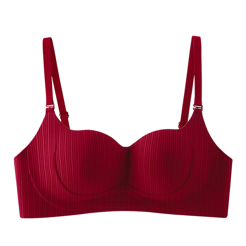 Comfort Elegante: Set ragazze senza reggiseno per acquirenti aziendali