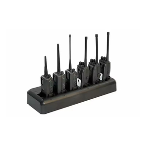 Chargeur multi-unités six voies pour talkie-walkie <span class=keywords><strong>MOTO</strong></span> <span class=keywords><strong>R2</strong></span> DP1400 DEP450 CP200d, compatible PMLN6598B PMLN6588 PMLN6600 PMLN6595 – Nouveauté ! - Product Image 5