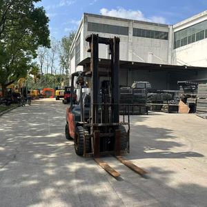 Carretilla elevadora Toyota usada a la venta 3ton 5ton 6ton <span class=keywords><strong>8ton</strong></span> 12ton Motor original japonés ISUZU Toyota a la venta - Product Image 3