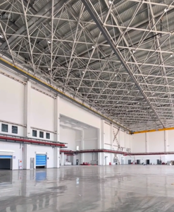Hangar de Aviones Moderno con Estructura de Acero Prefabricada |   Edificio de Acero Ensamblado Personalizable de Gran Envergadura - Product Image 3