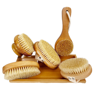Brosse de bain en bois de haute qualité éco-certifiée forme ovale exfoliant épurateur poils de bambou en gros peau sèche jambes sac - Product Image 1