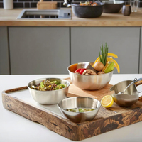 Ensemble de bols en métal à l'échelle coréenne multi-usages en acier inoxydable épaissi pour salade de batteur à oeufs nouilles Lamian cadeaux d'affaires