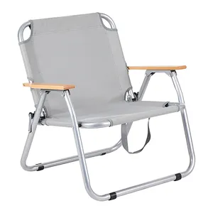 Chaises de plage en aluminium pliantes en métal portable et léger pour l'extérieur avec logo personnalisé