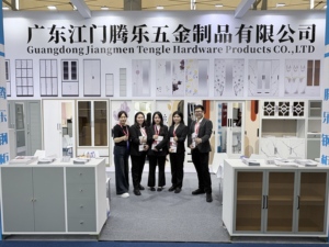 Armadio Moderno Tengle a 2 <span class=keywords><strong>Ante</strong></span>, Estensibile, in Acciaio, per Camera da Letto e Uso Domestico, con Serratura - Product Image 5