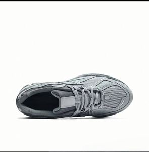 La Fábrica Ofrece un Nuevo Lote de Zapatos Deportivos Modernos para Hombre y Mujer, Así Como Zapatos Casuales Cómodos para Caminar - Product Image 5