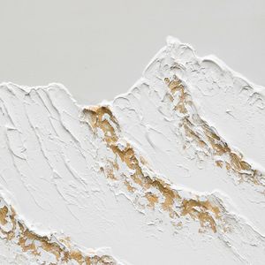 Pintura al óleo texturizada 3D pintada a mano impresionista moderna, picos blancos con acentos dorados, paisaje de montaña para decoración del hogar - Product Image 4