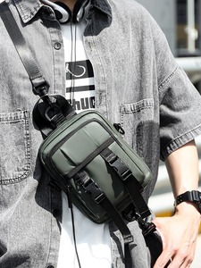 Sac à bandoulière tactique multi-poches en cuir PU personnalisé avec porte-bouteille, sac latéral de luxe pour homme, randonnée - Product Image 2