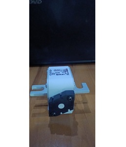 Interruptor Rotatorio Industrial con Conexión de Terminal de Tornillo, Cuerpo de Plástico Duradero, Paneles de Control Eléctrico y Distribución de Energía - Product Image 1
