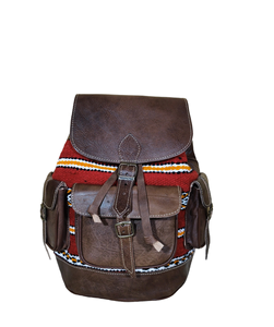 Sac à dos en cuir marocain authentique et écologique, avec housse antivol en kilim, motif géométrique, mélange exquis de style bohème - Product Image 1