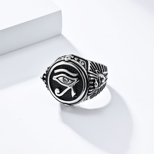 Anillo de sello vintage egipcio con diseño de gota, de acero inoxidable, con Ojo de Horus, en plata y negro, para hombre, servicio OEM ODM, Joyería XR Xrrw233b - Product Image 4