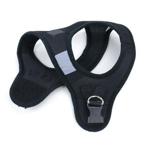 通気性メッシュ調整可能カスタムステップ空気中犬ハーネス小型犬用プルベストコントロール - Product Image 5