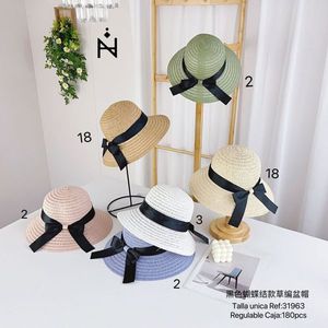 Sombrero de Paja Angelina con Lazo Negro de 8 cm Ajustable para Mujer, para Usar en la Playa en Verano - Product Image 4