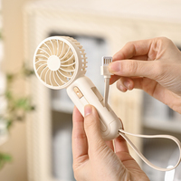 Ventilateur portable d'extérieur rechargeable en plastique ABS 2025 avec moteur sans balais, alimentation par batterie, chargement USB, fonctionnement en anglais