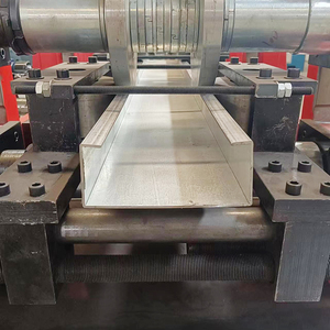 Automatische Metall Stahlrahmen C Kanal Pfette Profil Form Maschine <span class=keywords><strong>Liming</strong></span> Light Gauge C U Kanal Trockenbau Maschine - Product Image 6