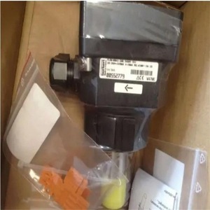 เครื่องวัดอัตราการไหลแบบกังหัน Burkert รุ่น 8030 แบบยึดหน้าแปลนสำหรับของเหลว ความแม่นยำ +/-1% ผลิตในเยอรมนี - Product Image 4