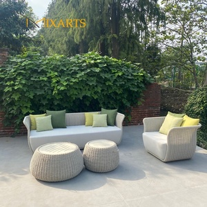 Collezioni di Divani da Esterno di Lusso Turche di Alta Gamma, Ecologici e Impermeabili, Set di Divani in Rattan Bianco Intrecciato di Grandi Dimensioni - Product Image 2