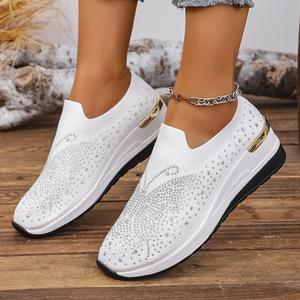 <b>Women</b> <b>Slip</b>-On Mesh Flat Shoes Rhinestone Decorated Lightweight Breathable Cushioning Chunky Sole Walking Style Casual Wear - Product Image 3