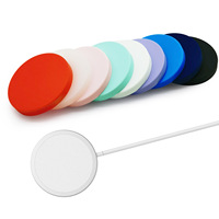 Étui en silicone personnalisé avec logo anime, antichoc, antidérapant, protection pour IWatch, chargeur sans fil Magsafe, écouteurs créatifs personnalisés