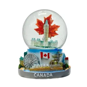 Resin 3D Water Globe Canada Landmark Pemandangan Antik Buatan Tangan Jepang Kanada Montreal Daun Maple Merah Kanada Souvenir Globe