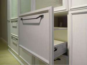 Armoire de rangement murale de petite taille en <span class=keywords><strong>bois</strong></span> massif de style nordique européen <span class=keywords><strong>et</strong></span> australien, avec robinet en verre, couleur personnalisable - Product Image 5