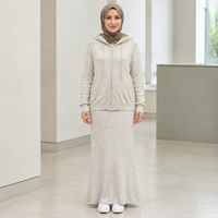 Ensemble coordonné tricoté pour femme, hiver, style modeste, veste à capuche zippée et jupe longue, tenue deux pièces, fabricant OEM sur mesure