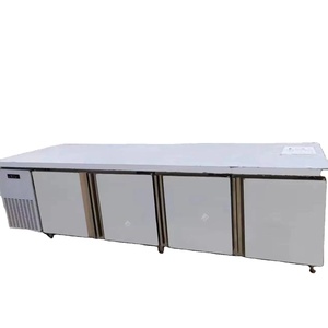 Nouveau comptoir de bar à thé boba SANYING avec réfrigérateur quatre portes et équipement complet pour la préparation de bubble tea et de thé au lait, prêt à l'emploi. - Product Image 1