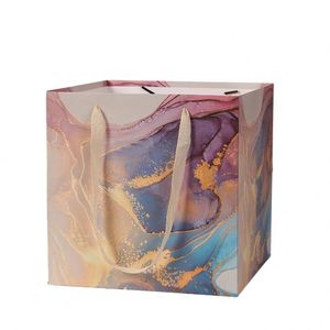 Sacs en papier carrés blancs très demandés pour l'exportation, durables, pour emballage de fleurs et cadeaux, sacs fourre-tout pour bouquets de plantes - Product Image 1