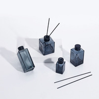 Bouteilles diffuseurs de parfum en verre carrées de haute qualité 80ml 120ml 150ml avec bouchon à vis, écologiques