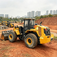 Chargeuse sur pneus Liugong CLG862H d'occasion de 6 tonnes, diesel, avec divers accessoires pour chargeuse compacte, machine de construction robuste