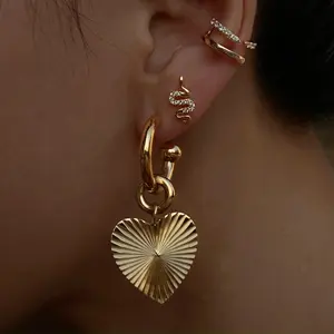 2024 Dazan New 18k Gold Plated Stainless Steel Hypoallergenic 2mm Pleated Love Heartwaterproof Tarnish Free Earrings For Women