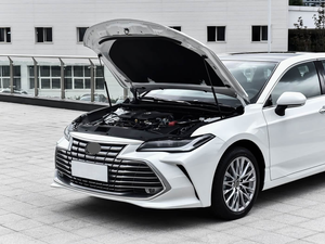 รถยนต์มือสองราคาถูกจากจีน มีสินค้าในสต็อก ปี 2024 Toyota Avalon 2.0L CVT Luxury พวงมาลัยซ้าย เบนซิน ซีดาน ขายส่ง ส่งออกทั่วโลก - Product Image 3