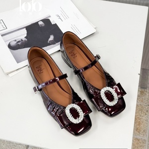 Chaussures à talon carré en cuir véritable, souples et confortables, avec boucle réglable et décoration en strass, collection Printemps 2026 pour femme - Product Image 6
