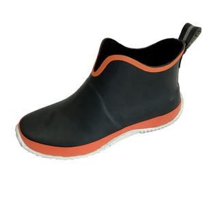 Venta al por mayor al aire libre impermeable antideslizante tobillo goma pesca cubierta botas lluvia Zapatos para hombres canotaje jardinería - Product Image 4