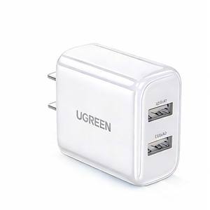 Chargeur mural double USB-A UGREEN 17W avec charge rapide 3.4A pour smartphones, tablettes et écouteurs - Product Image 1