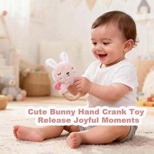 Juguetes de peluche personalizados con campana de manivela para bebés, basados en <span class=keywords><strong>dibujos</strong></span> proporcionados, con anillo de madera para agarrar, se pueden morder y rechinar. - Product Image 2