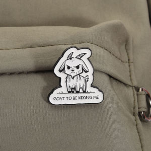 Geit Om Me Voor De Gek Te Houden Emaille Pin Grappige Knorrige Geit Cartoon Metalen Broche Revers Badge Dieren Sieraden Cadeau Groothandel - Product Image 3