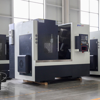 Torno CNC de Bancada Inclinada Mitsubishi con Torreta y Alimentador Automático de Barras