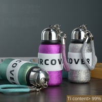 Bouteille isotherme de luxe en titane, mini-gourde thermos portable en acier inoxydable avec corde, idéale pour les cadeaux d'affaires