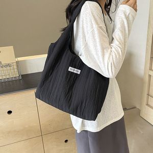 Sac fourre-tout pour femme Kiss Yourslef, rayures, coutures, polyester, sac décontracté pour tous les jours, printemps 2025 - Product Image 3