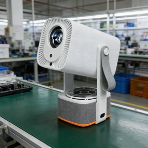 Proyector Android 11 LED 4K 1080P de Tiro Corto, 3D Portátil, WIFI, Altavoz de 20W, 2500-3000 Lúmenes, MINI Smart TV 713 A005 Pro - Product Image 1