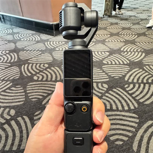 Videocamera d'Azione Osmo Pocket 3 con Sensore CMOS da 1 Pollice e 4K/120fps, Schermo Rotante da 2 Pollici e Riprese Intelligenti Orizzontali-Verticali per Vlog, Disponibile - Product Image 5