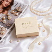 Boîte à collier personnalisée de haute qualité, prix d'usine, boîte cadeau en carton noir, boîte d'emballage de bijoux beige pour femmes