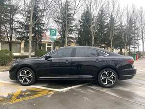 <span class=keywords><strong>Volkswagen</strong></span> P-assat 1.4T d'occasion 2023 - Berline intermédiaire de luxe d'occasion, 280TSI Turbo, sans accident, faible kilométrage - Product Image 3