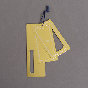 Etiqueta Colgante de Papel Perforado con Cordón de Plástico y Sello Personalizado, UV, Estampado en Lámina Plateada - Product Image 2
