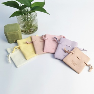 Bolsa de terciopelo de satén de tamaño personal con cordón, bolsa de polvo de regalo de joyería de seda personalizada - Product Image 4