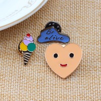 Corsage de style vacances romantiques, Claquettes de plage, Broche crème glacée, Badge nuages smiley, Ballon de confession, Motif tacheté
