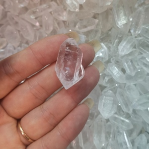 <span class=keywords><strong>Prix</strong></span> de gros Naturel Scintillant Double point Terminé feng shui Quartz Cristal <span class=keywords><strong>Herkimer</strong></span> Diamants Pierre de guérison brute à vendre - Product Image 4